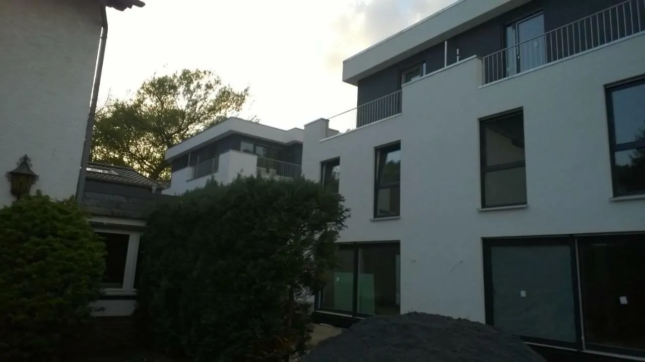 Apartament House In Kolonia